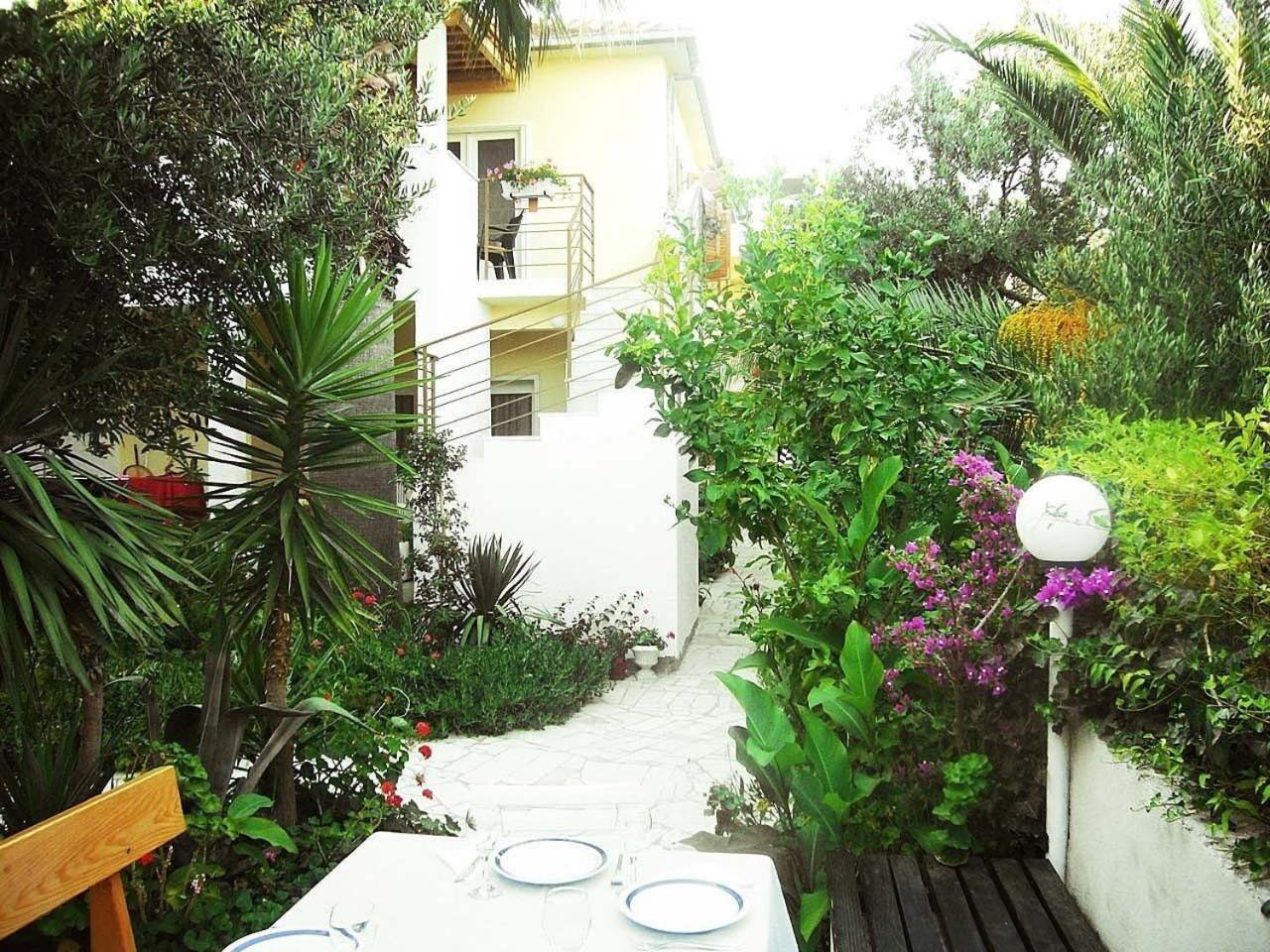 Apartments Tonka - 150M From The Sea & Parking Orebic Ngoại thất bức ảnh