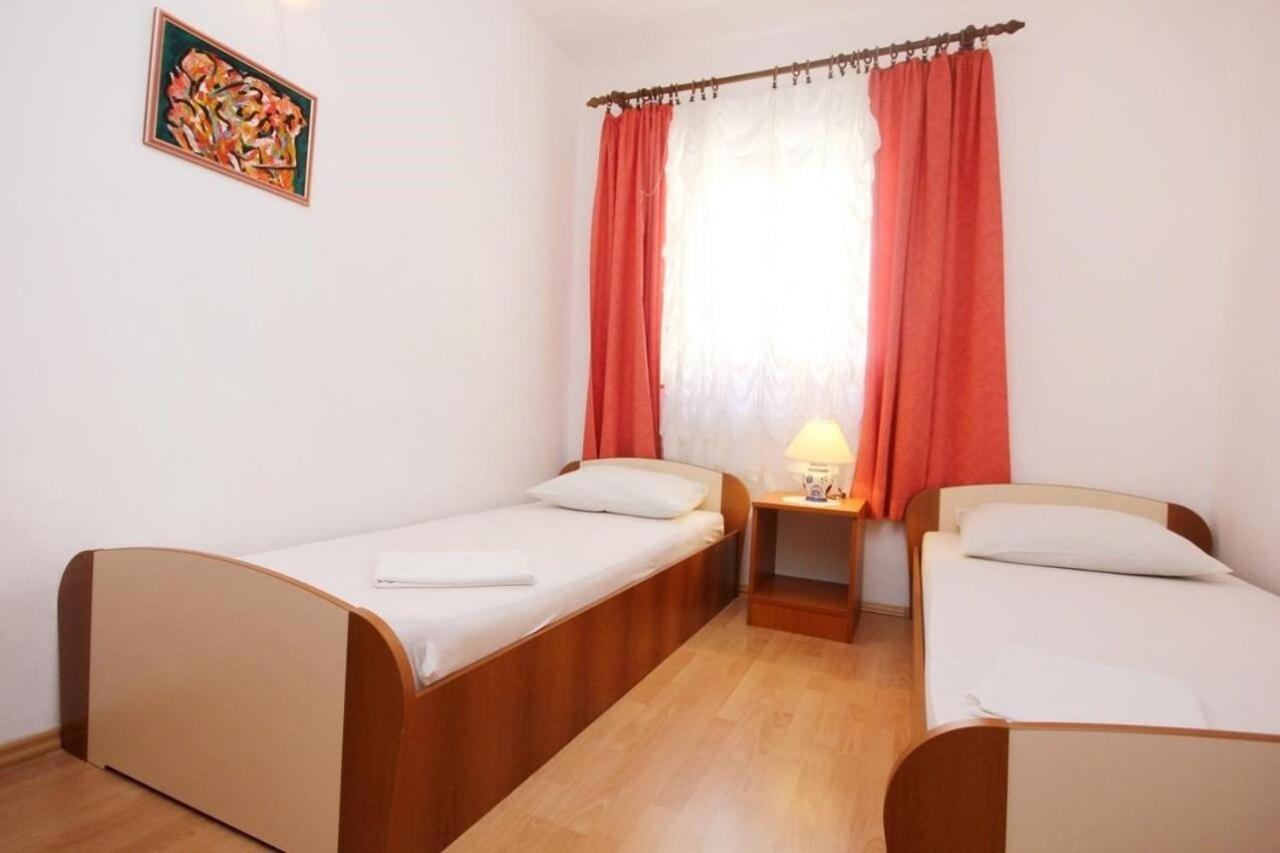 Apartments Tonka - 150M From The Sea & Parking Orebic Ngoại thất bức ảnh